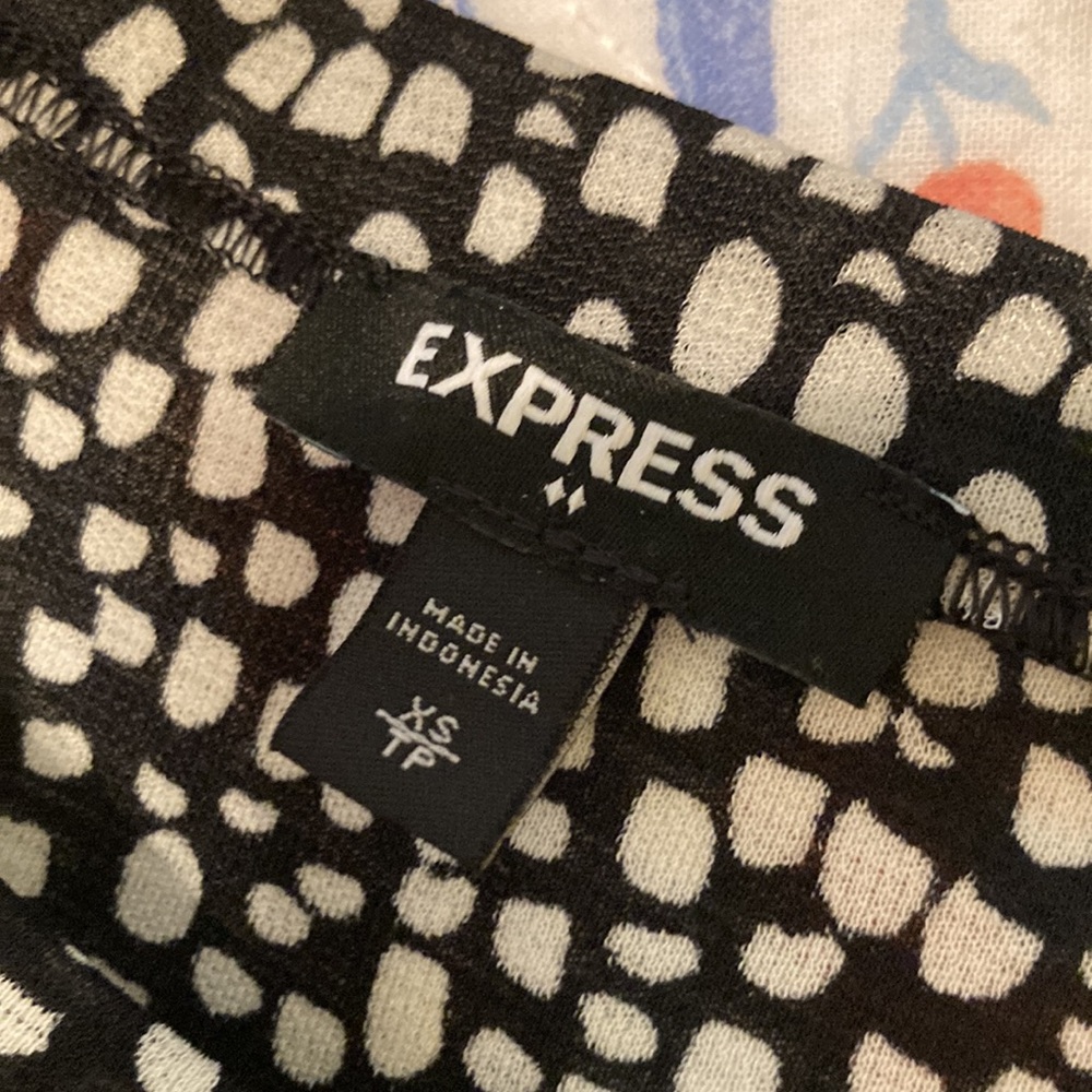 Express Bodysuit - Picture 5 of 5